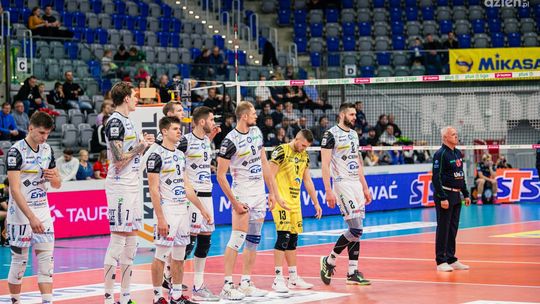 Czarni w środę zagrają awansem w Katowicach