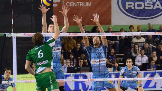 Czarni zmierzą się z nieobliczalnym AZS Częstochowa