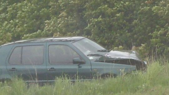 Czołowe zderzenie w Czarnej. Jedna osoba w szpitalu.