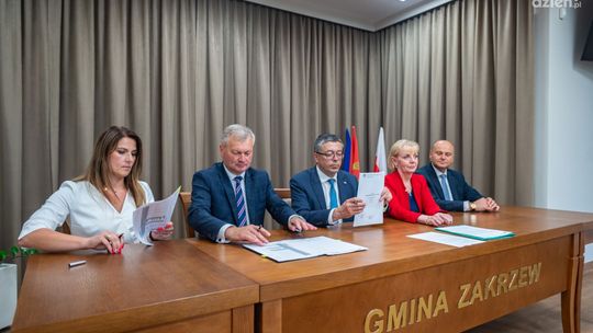 Cztery nowe autobusy elektryczne trafią do gminy Zakrzew