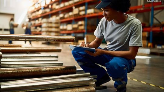 Czy hurtownia stali przygotuje indywidualne elementy dla Twojej budowy? Odpowiadamy!