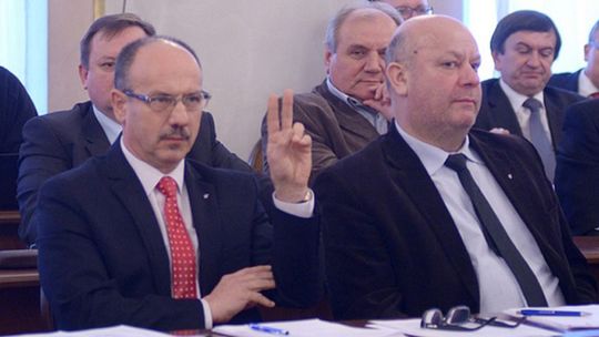 Czy miasto sfinansuje kanapki dla uczniów?