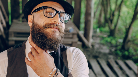 Czy olejek do brody jest niezbędny, by utrzymać zarost w dobrej kondycji?