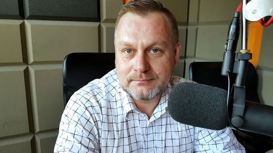 Dąbrowski: Lotnisko jest elementem wyborczej gry