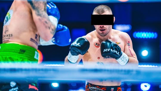 Daniel R., zawodnik MMA z Radomia oskarżony o udział w rozboju. Stanie przed sądem