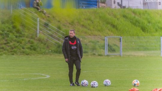 Dariusz Banasik, trener Radomiaka Radom po wznowieniu treningów