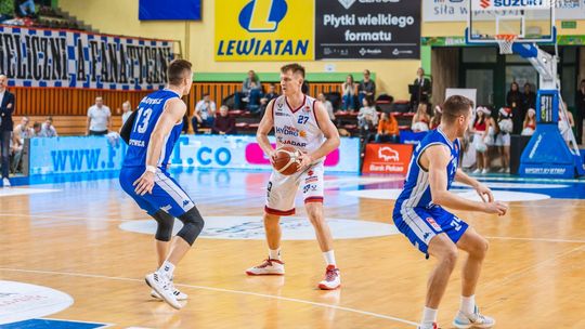 Decka Pelplin pozyskała koszykarza HydroTrucku Radom