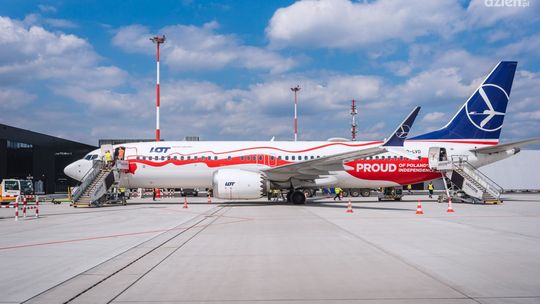 Dlaczego tylko LOT lata z radomskiego lotniska?