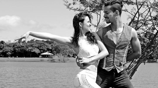 Dlaczego warto nauczyć się tańczyć? 