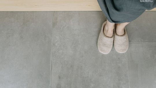 Dlaczego warto zdecydować się na kapcie dziecięce skórzane?