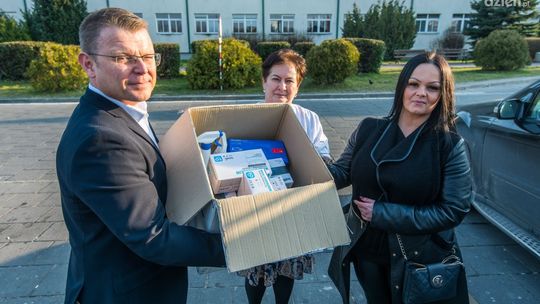 Do szpitala trafiły maseczki i rękawiczki. To inicjatywa oddolna.