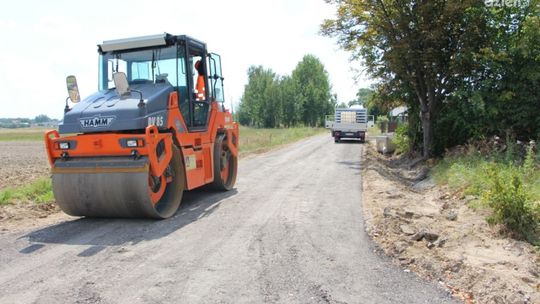 Domaniów. W sierpniu koniec prac przy przebudowie drogi