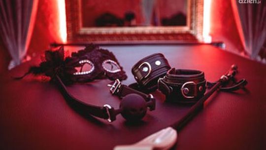 Dominacja w łóżku, czyli pikantne fantazje seksualne
