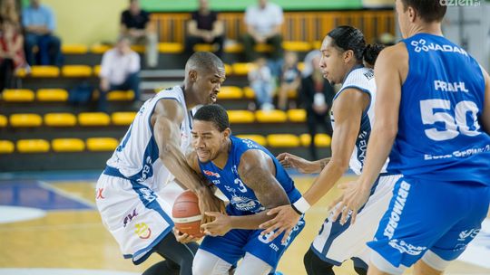 Domowa porażka koszykarzy. HydroTruck nie znalazł recepty na Polpharmę