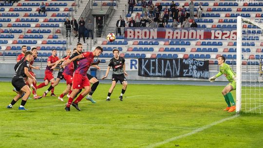 Domowa wygrana Broni Radom, wyjazdowa porażka Pilicy Białobrzegi