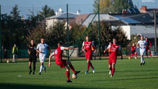 Dotkliwa porażka z outsiderem. Pilica Białobrzegi rozgromiona przez Błoniankę