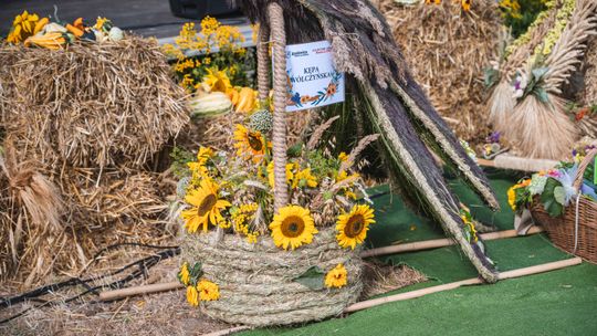 DOŻYNKI GMINNE 2025 w Starej Błotnicy – Święto Tradycji, Muzyki i Radości!