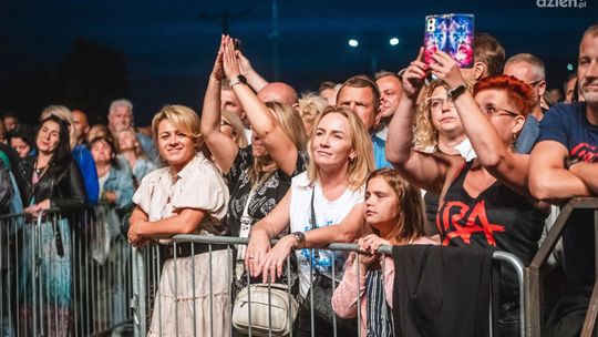 Dożynki w gminie Jedlińsk. Turniej sołectw i występ zespołu Luka Rosi