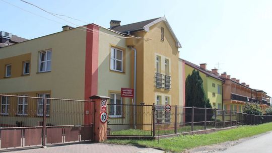 DPS Krzyżanowice. Zarażonych jest 22 pracowników i trzy mieszkanki 