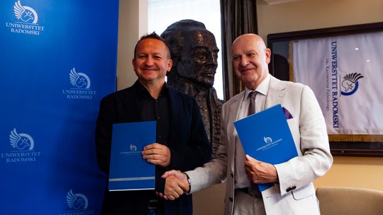Drony, sztuczna inteligencja i rozpoznawanie obiektów. Radomski uniwersytet wkracza w rewolucję pola walki