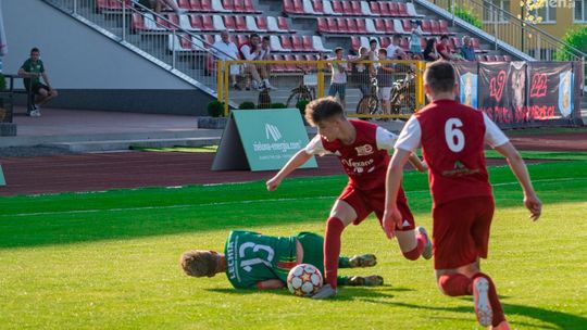 Druga kolejka dla Pilicy Białobrzegi i Oskara Przysucha. Inauguracja 5. ligi