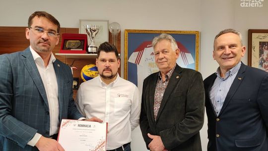Drugi trener Radomki, Jakub Głuszak selekcjonerem kadry Polski U21