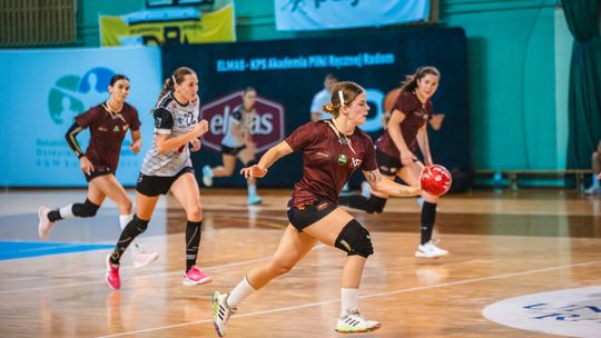 Drugi okazały triumf szczypiornistek Elmas-KPS APR-u Radom Drugi okazały triumf szczypiornistek Elmas-KPS APR-u Radom