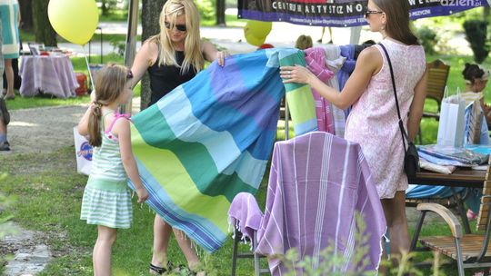 Drugie "Śniadanie na Trawie" - ćwiczenia, degustacja win i dużo muzyki