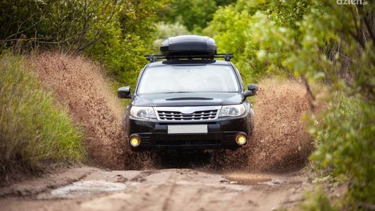 Duży box dachowy. Sprawdź, czy faktycznie go potrzebujesz
