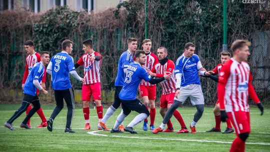 Dwa mecze kontrolne piłkarzy radomskiej Broni w ciągu dwóch najbliższych dni