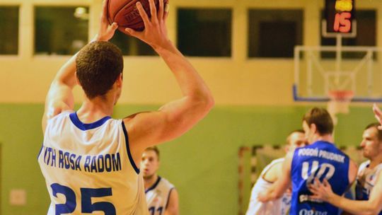 Dwa odmienne mecze rezerw Rosy