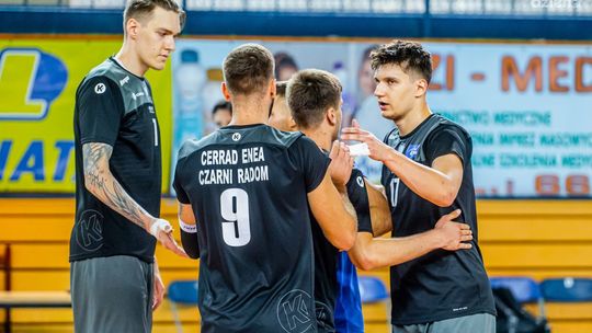 Dwa ostatnie sparingi i dwie porażki Cerradu Enei Czarnych przed ligą