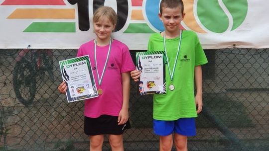 Dwa złote medale młodych zawodników AT Masters