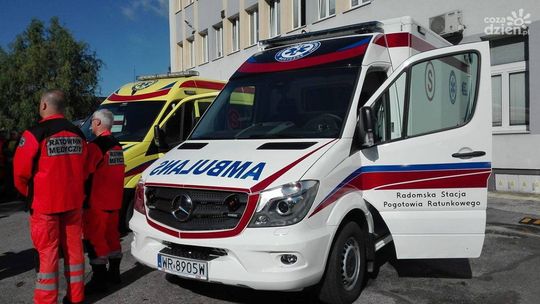Dwie nowe karetki w radomskim pogotowiu