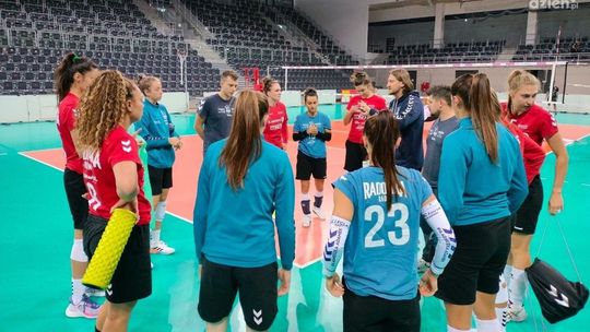 Dwie przegrane E.Leclec Moya Radomki Radom w Łodzi Dwie przegrane E.Leclec Moya Radomki Radom w Łodzi