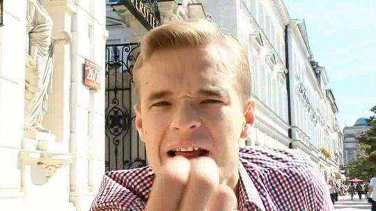 Dwie twarze kandydata? Manipulacja? (AKTUALIZACJA)