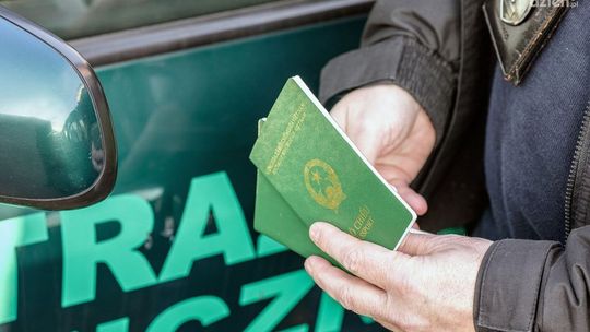 Dwóch Azjatów zatrzymanych w Radomiu za nielegalny pobyt