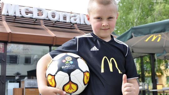 Dzieci z Radomia walczą o eskortę z Mc Donald's!