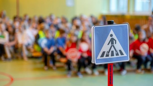 Dzieci z Wrzosu z odblaskami