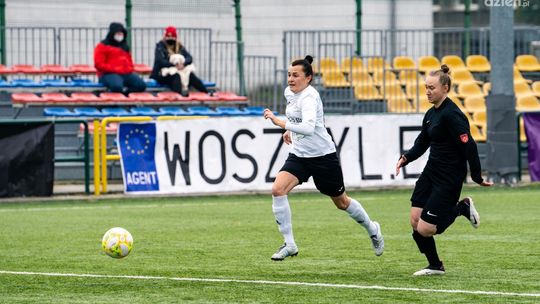 Efektowne wyjazdowe zwycięstwo piłkarek