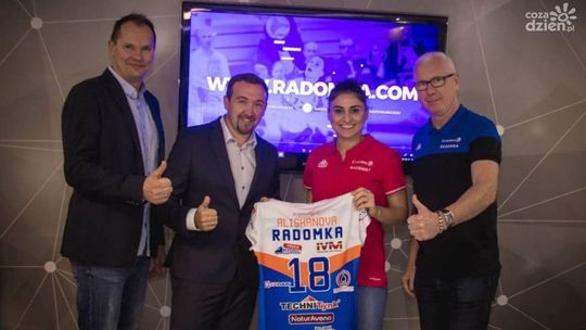 Egzotyczny transfer Radomki