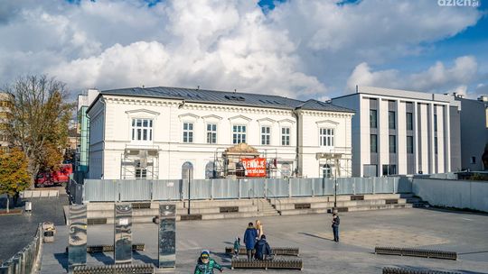 Elewacja Hiltona na ukończeniu