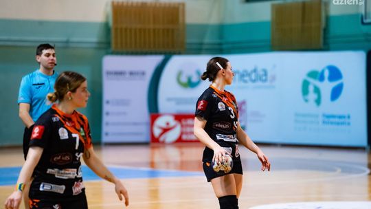 Elmas-KPS APR Radom wygrał z Eisberg Dziewiątką Legnica