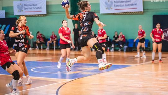 Elmas-KPS APR Radom wygrał z Suzuki Koroną Handball Kielce