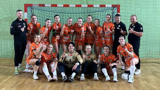 Elmas-KPS APR Radom z pewnym zwycięstwem w Pietrowicach Elmas-KPS APR Radom z pewnym zwycięstwem w Pietrowicach