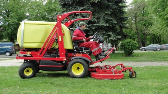 Ferrari jeździ po radomskich parkach