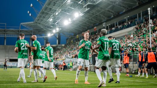 Festiwal strzelecki na inaugurację PKO BP Ekstraklasy! Radomiak Radom rozbił szczecińską Pogoń i jest liderem!