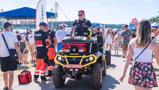 Festyn "Powitanie Lata" nad zalewem w Jagodnie