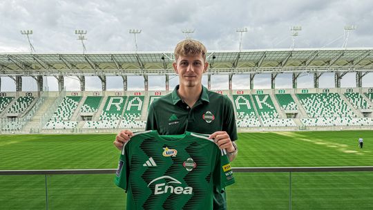 Filip Koperski piłkarzem Radomiaka Radom. Podpisał kontrakt do 2028 roku