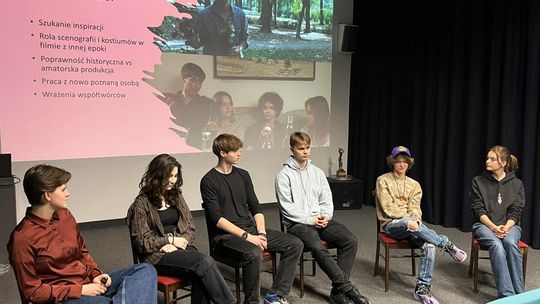 Filmowe emocje, konkretne rozmowy i mnóstwo kreatywności. Podsumowanie półrocza projektów filmowych w Budowlance